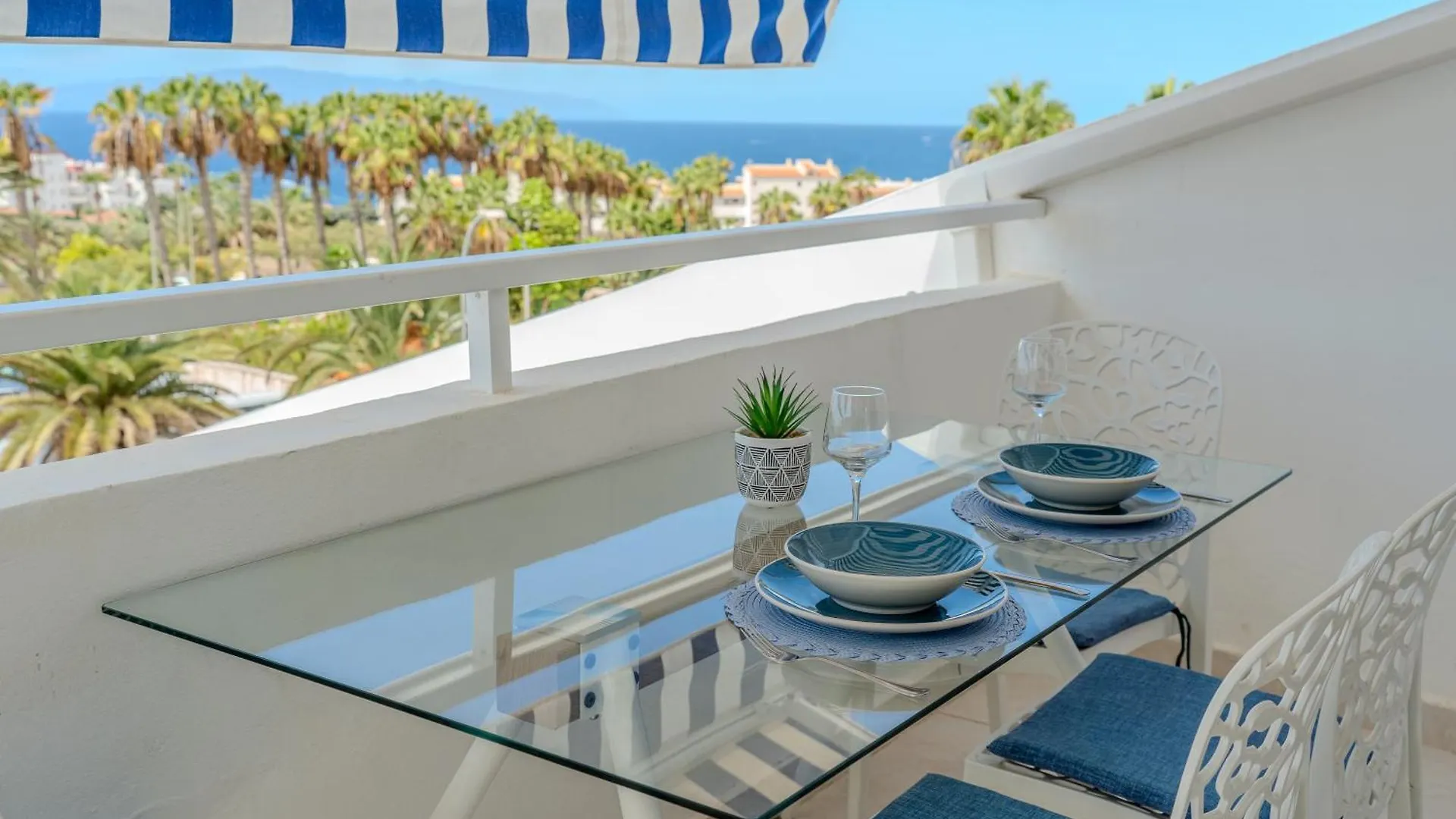 Malibu Park Studio With Ocean Views & Heated Pool Costa Adeje  Apartment